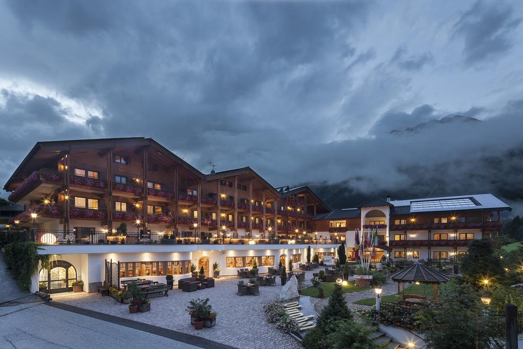 Hotel Plunhof Ridanna Esterno foto