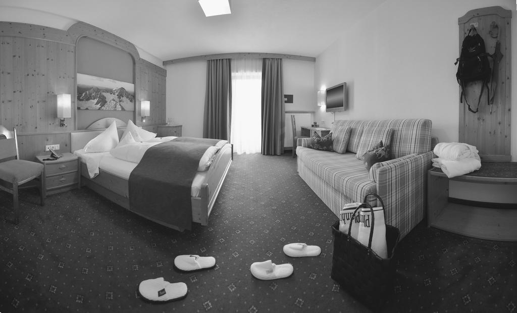 Hotel Plunhof Ridanna Esterno foto