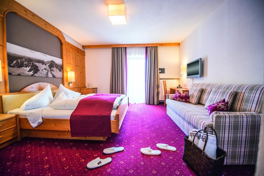 Hotel Plunhof Ridanna Esterno foto